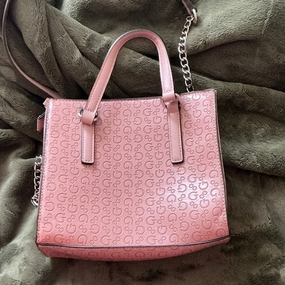 Guess Embossed Pink Shoulder Bag - Picture 2 of 7